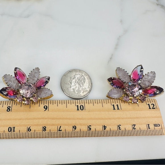 Vintage 1950s Brooch & Clip Earrings Set Amethyst & Frosted Rhinestone Marquise - Picture 14 of 15